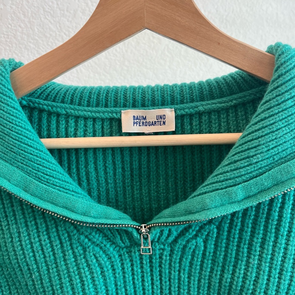 Green Ribbed Sweater - Picture 2 of 5